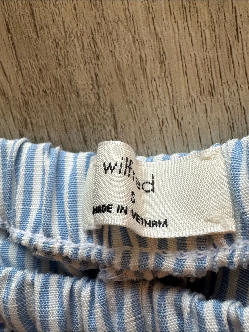 NWOT Aritzia Artisan Pant - Cruiselinen stripe white/cornflower blue size small